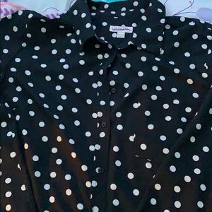 Black and white polkadot burn down shirt